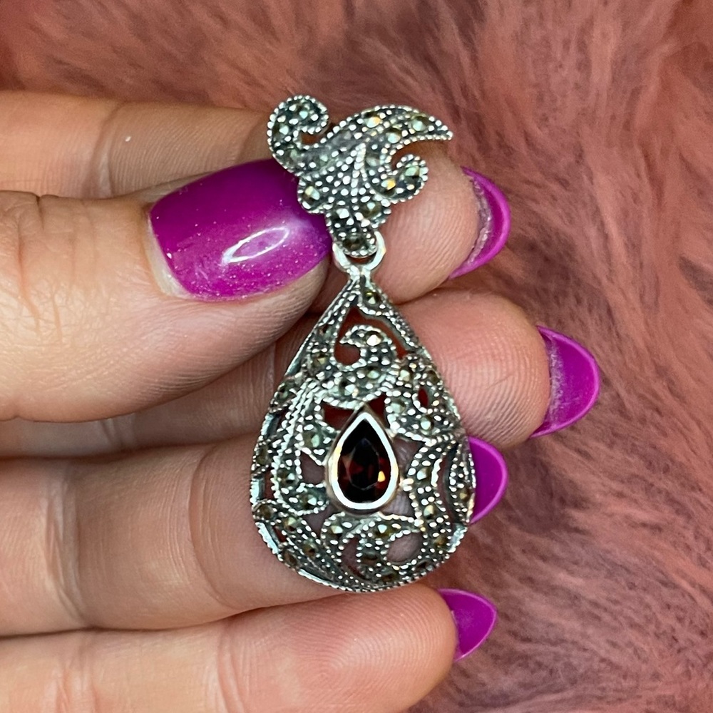 Vintage genuine garnet and sterling silver pendant ONLY